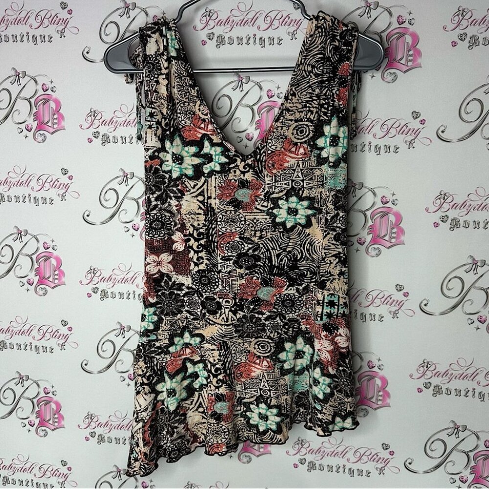 Fairy tank top floral tie up shoulder cute stretchy Vneck paisley lace print